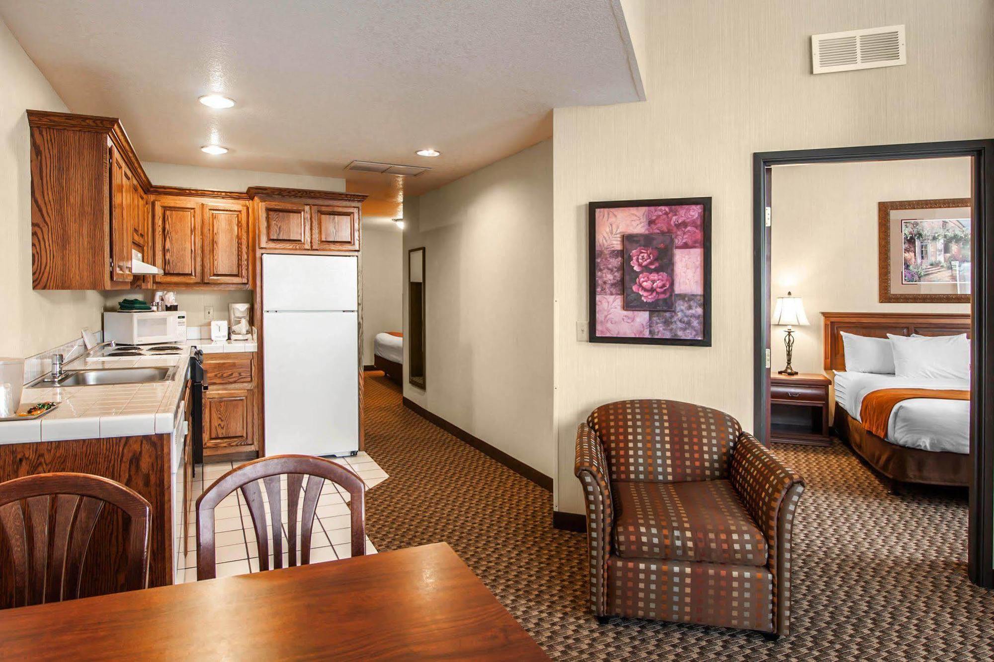 Comfort Suites Corvallis Extérieur photo